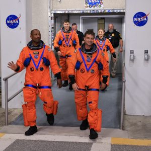 Artemis II Crew Walks Out for Practice Scenarios